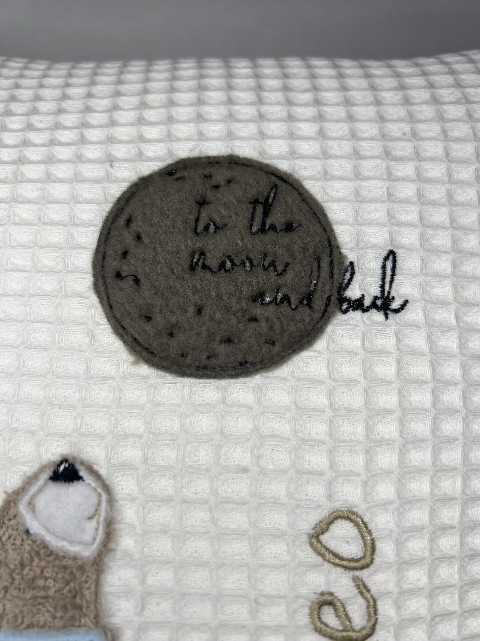 bis zum Mond und zurück